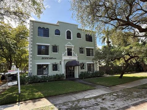 2000 Jefferson Street Hollywood FL 33020
