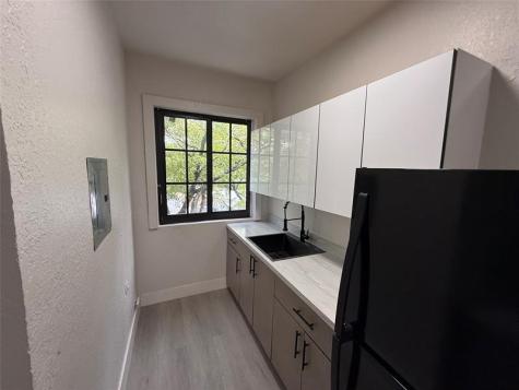 2000 Jefferson Street Hollywood FL 33020