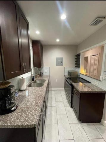 402 SW 12th Street Fort Lauderdale FL 33315
