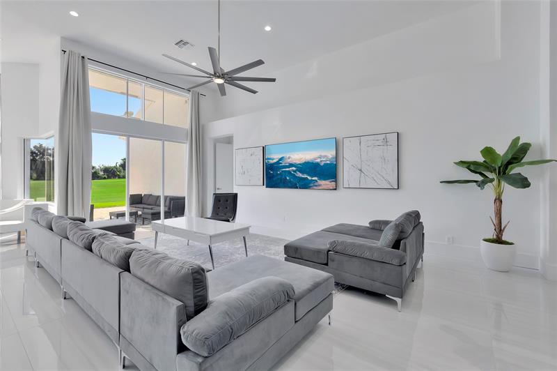 4088 NW Briarcliff Circle Boca Raton FL 33496