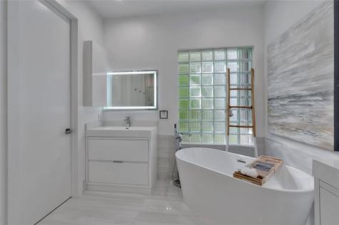 4088 NW Briarcliff Circle Boca Raton FL 33496