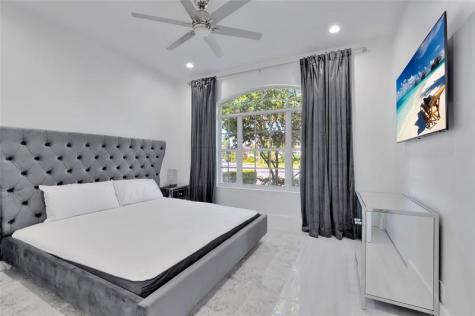 4088 NW Briarcliff Circle Boca Raton FL 33496