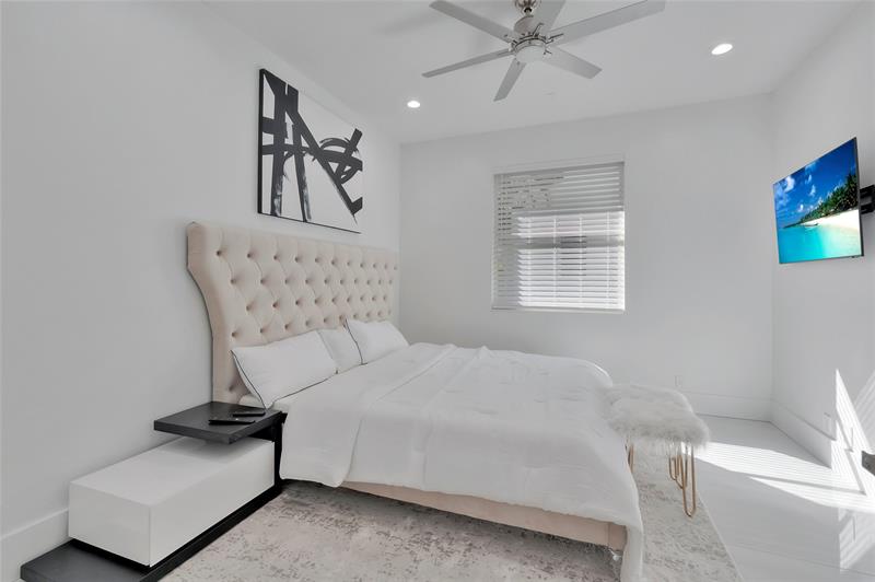 4088 NW Briarcliff Circle Boca Raton FL 33496