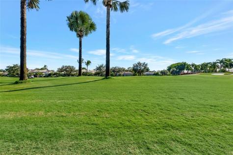4088 NW Briarcliff Circle Boca Raton FL 33496