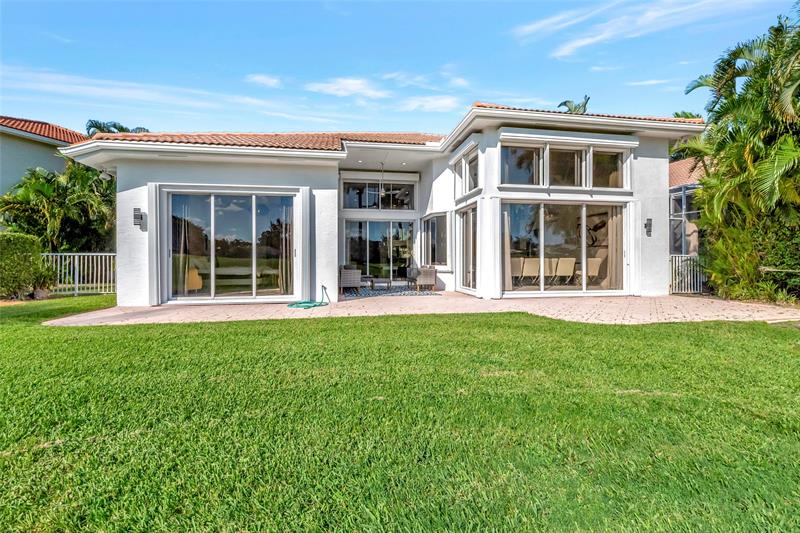 4088 NW Briarcliff Circle Boca Raton FL 33496