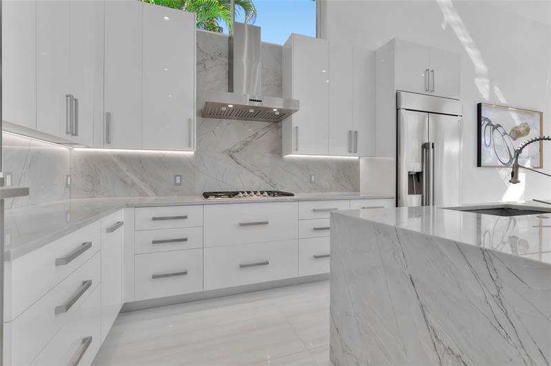 4088 NW Briarcliff Circle Boca Raton FL 33496