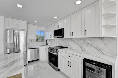 8900 Washington Boulevard Hollywood FL 33025