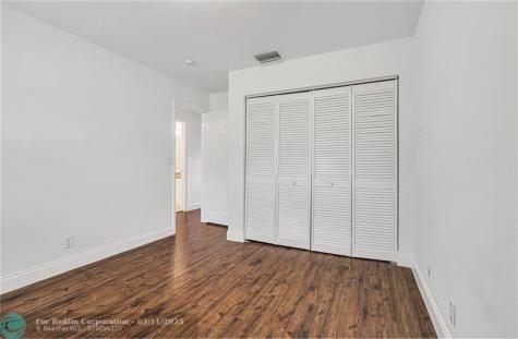 2043 nw 45 Avenue Coconut Creek FL 33066