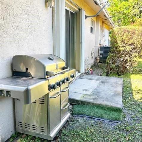 834 NW 3rd Avenue Fort Lauderdale FL 33311