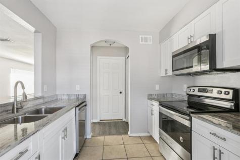 7402 E Banks Drive Tampa FL 33617