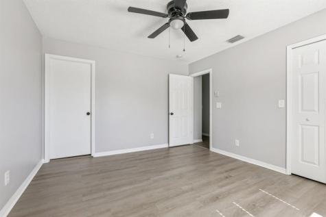 7402 E Banks Drive Tampa FL 33617