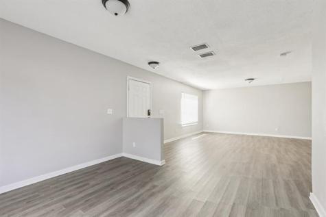 7402 E Banks Drive Tampa FL 33617