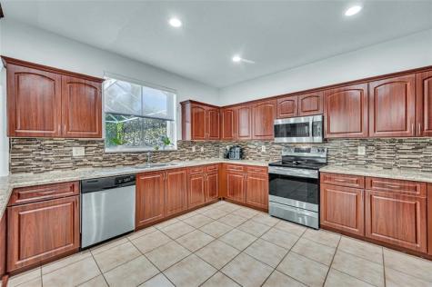 1551 Blue Jay Circle Weston FL 33327