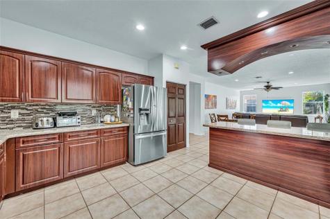 1551 Blue Jay Circle Weston FL 33327