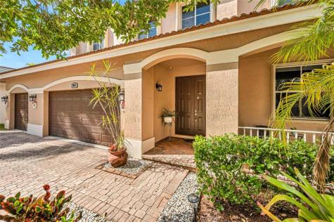 1551 Blue Jay Circle Weston FL 33327
