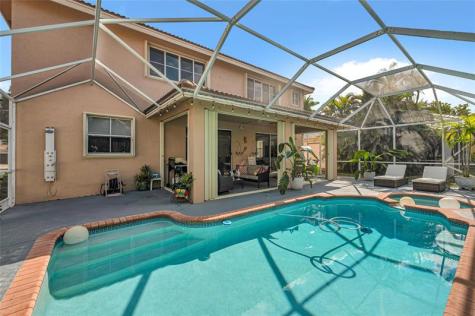 1551 Blue Jay Circle Weston FL 33327