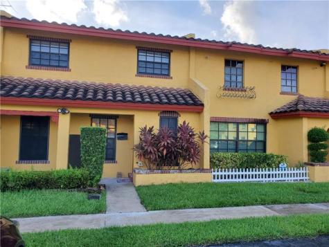 2743 NW 47th Terrace Lauderdale Lakes FL 33313