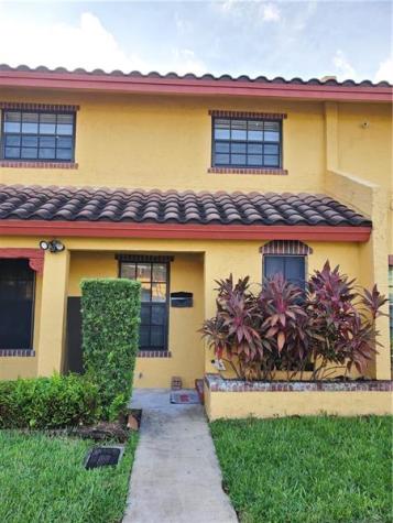2743 NW 47th Terrace Lauderdale Lakes FL 33313