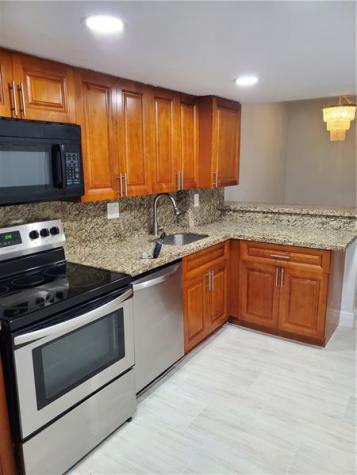 2743 NW 47th Terrace Lauderdale Lakes FL 33313