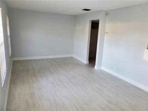 2743 NW 47th Terrace Lauderdale Lakes FL 33313
