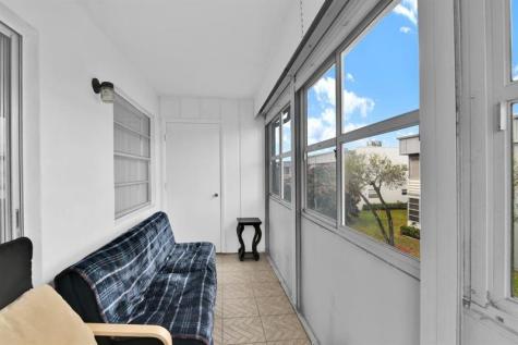 906 Normandy S Delray Beach FL 33484