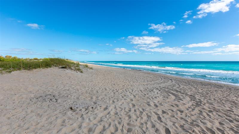 4949 N Highway A1a Hutchinson Island FL 34949