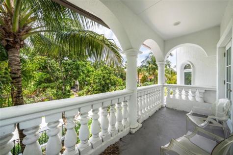 438 Coconut Isle Drive Fort Lauderdale FL 33301