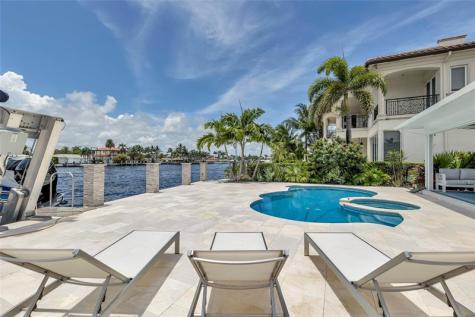2005 N Riverside Drive Pompano Beach FL 33062