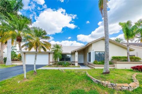 1260 NW 101st Avenue Plantation FL 33322
