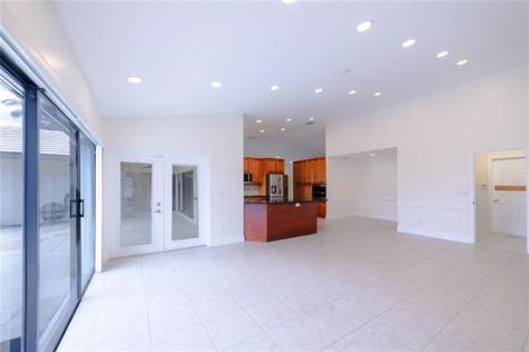 1260 NW 101st Avenue Plantation FL 33322