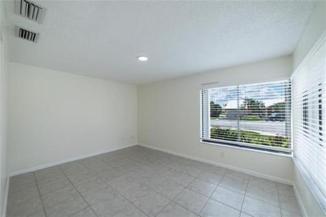 1260 NW 101st Avenue Plantation FL 33322