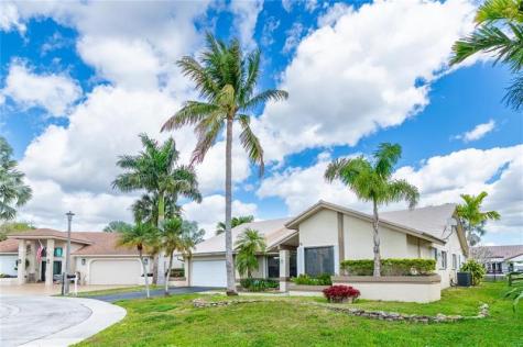 1260 NW 101st Avenue Plantation FL 33322