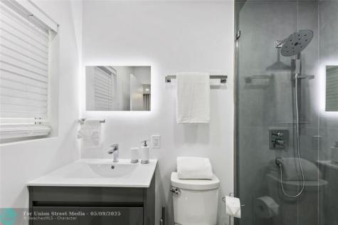 3329 NE 17th Street Fort Lauderdale FL 33305