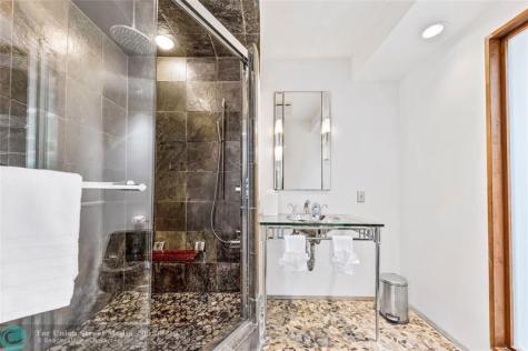 3329 NE 17th Street Fort Lauderdale FL 33305