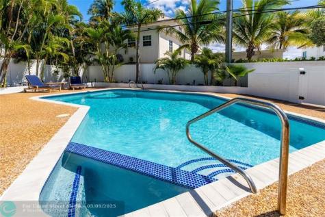 3329 NE 17th Street Fort Lauderdale FL 33305