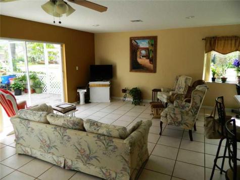 19301 NW 10th Street Pembroke Pines FL 33029