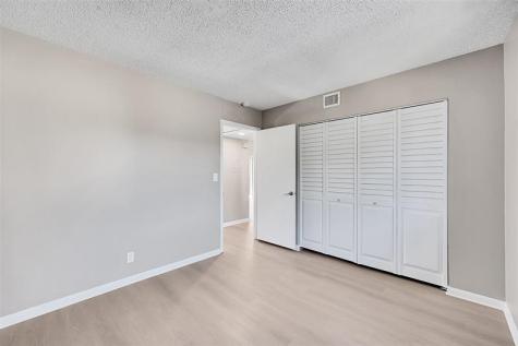 719 Gardens Drive Pompano Beach FL 33069