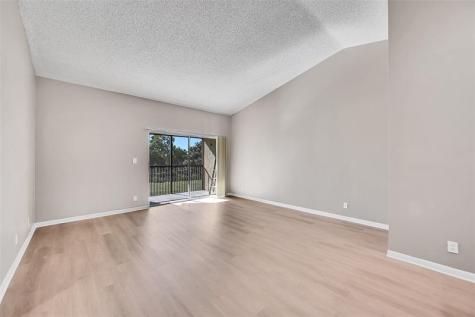 719 Gardens Drive Pompano Beach FL 33069