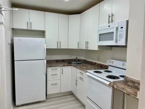 2424 SE 17th Street Fort Lauderdale FL 33316