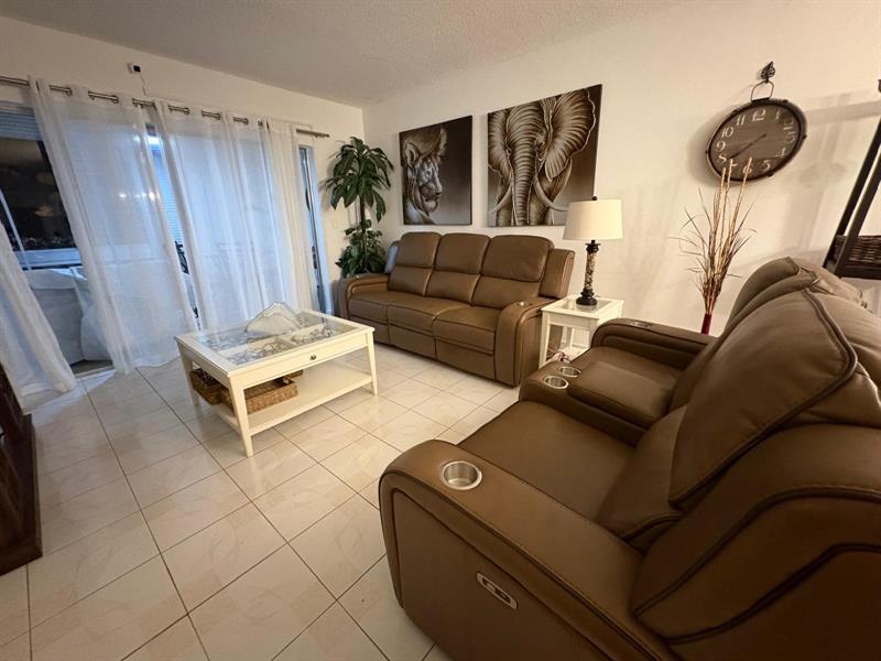 450 Paradise Isle Boulevard Hallandale Beach FL 33009