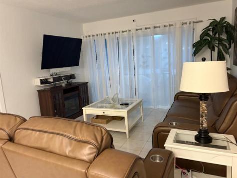 450 Paradise Isle Boulevard Hallandale Beach FL 33009