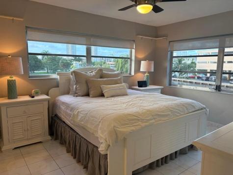 450 Paradise Isle Boulevard Hallandale Beach FL 33009