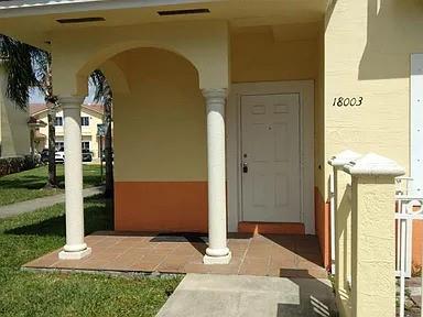 18003 NW 74 Path Hialeah FL 33015