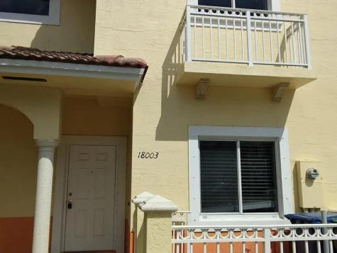18003 NW 74 Path Hialeah FL 33015