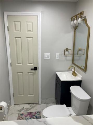 642 NW 14th Way Fort Lauderdale FL 33311