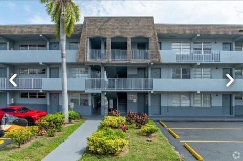11195 SW 1st Street Miami FL 33174