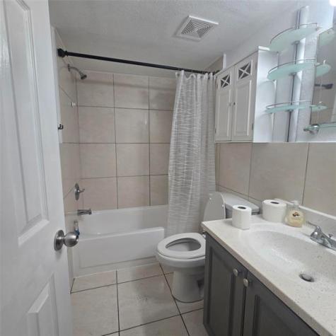 11195 SW 1st Street Miami FL 33174