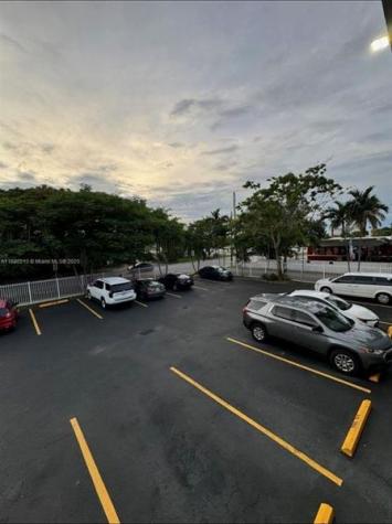 11195 SW 1st Street Miami FL 33174