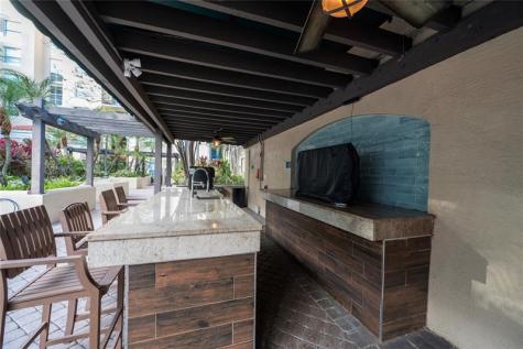 520 SE 5th Avenue Fort Lauderdale FL 33301