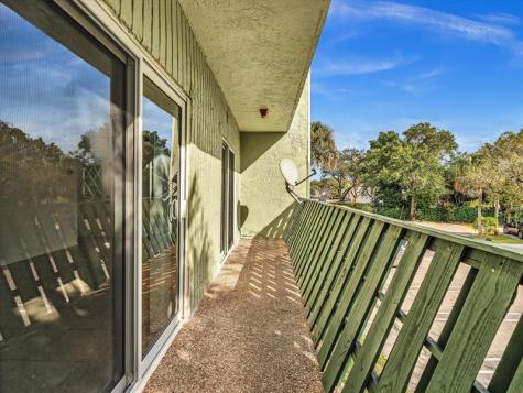 8911 NW 28th Drive Coral Springs FL 33065